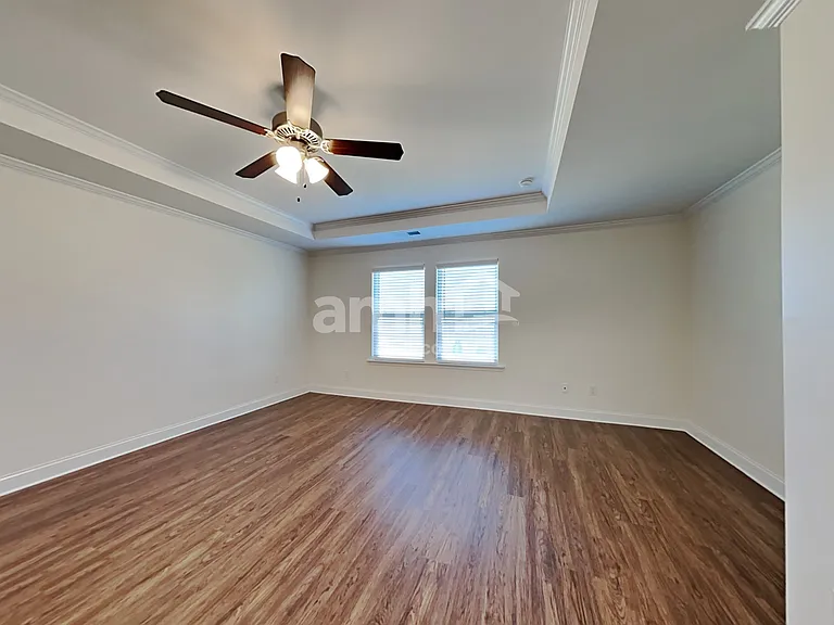 111 Samara Ln — Photo 8