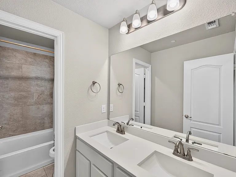 3533 Cricket Dr — Photo 16