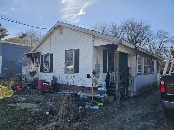 17 Dartmouth Street, Keene, NH 03431