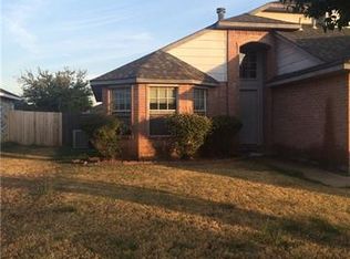 3132 Smokewind Ln, Grand Prairie, TX 75052