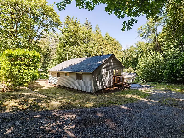 1520 Morgan Rd NW — Photo 45