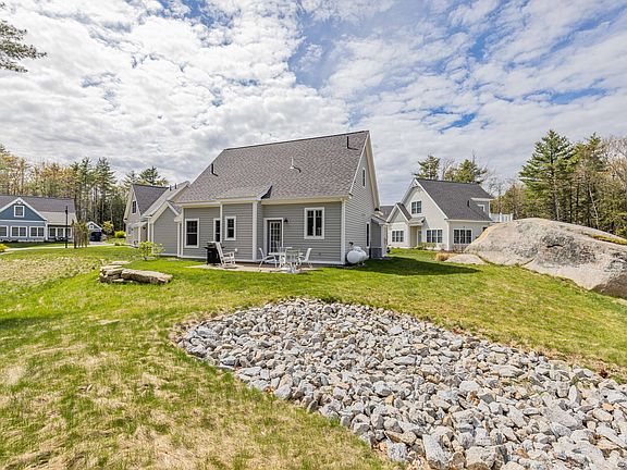 4th image of 4 Colony Lane #104