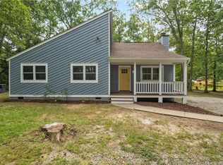 10911 Berrand Rd, North Chesterfield, VA 23236