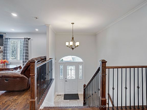 5th image of 1872 Appleview Rd