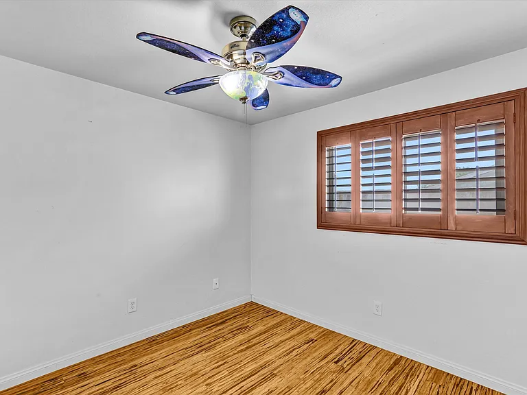 2683 Caulfield Dr — Photo 20