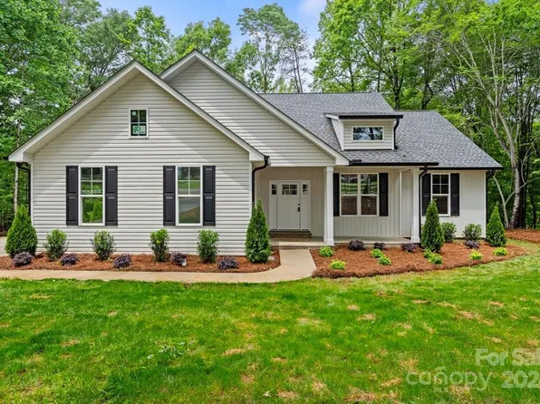 737 Costner School Rd, Bessemer City, NC 28016