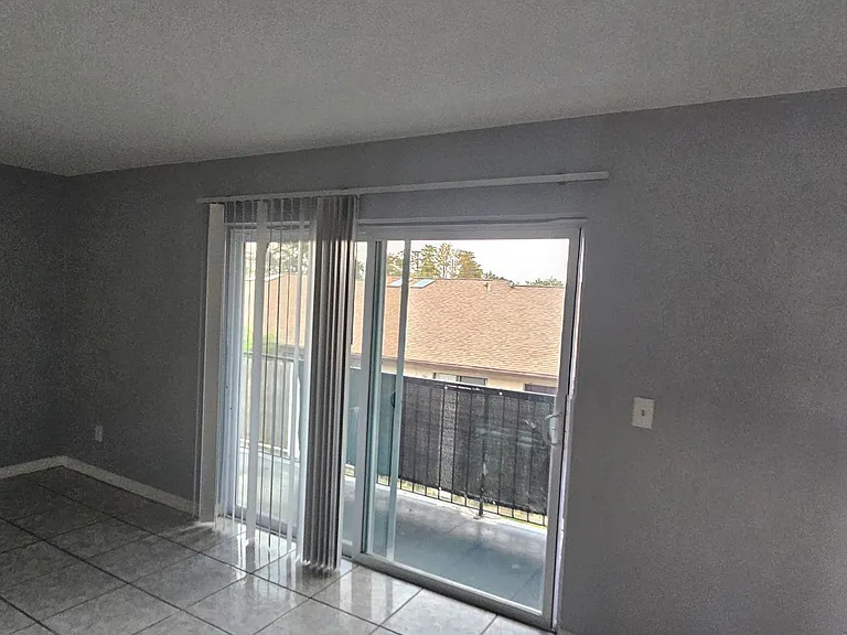 5672 Tomoka Dr #201 — Photo 12