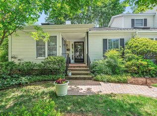 397 Lyndfield Close, Pittsboro, NC 27312