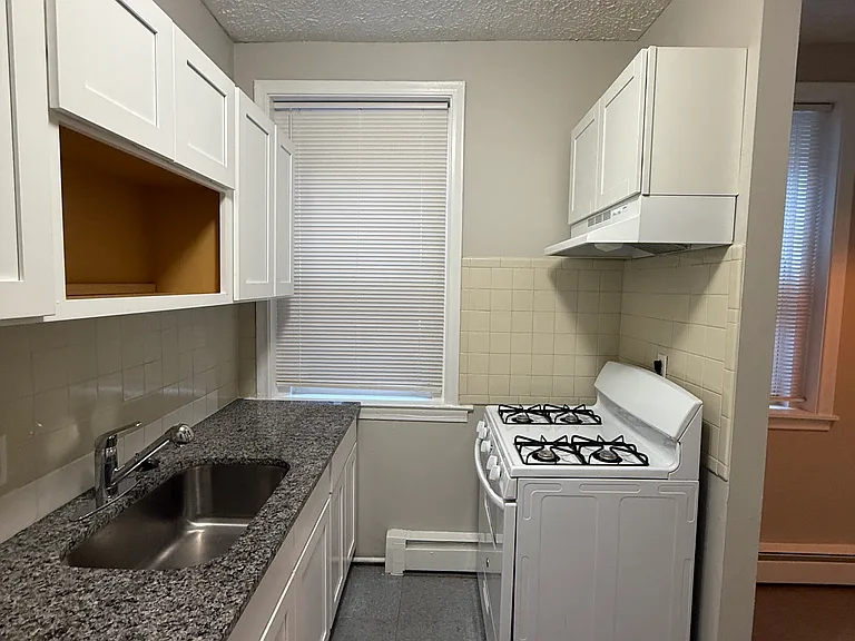 191 Wooster St #2B — Photo 8