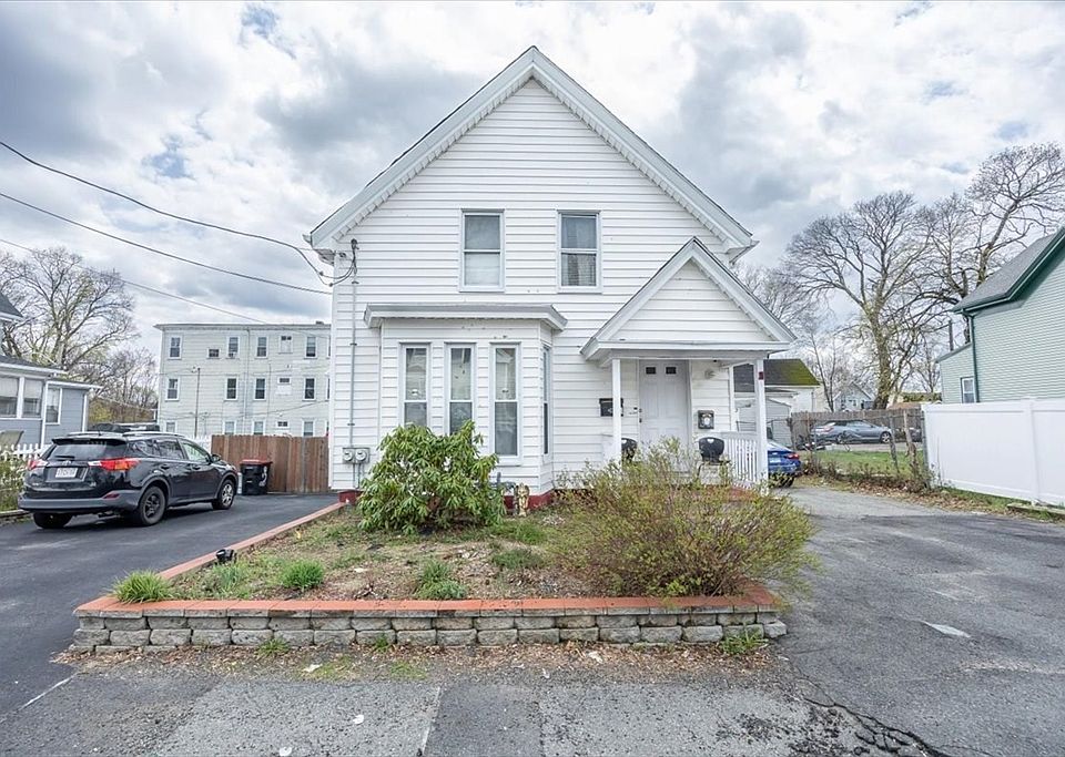 1st image of 21 Pine Ave