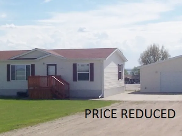 7870 Highway 2, Devils Lake, ND 58301