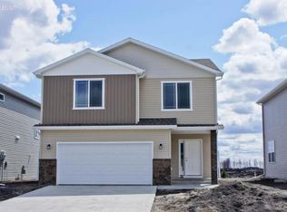 5974 56th Ave S, Fargo, ND 58104