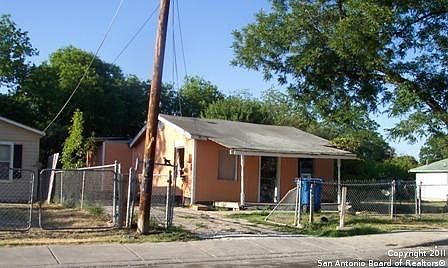 2nd image of 229 AMAYA CALLE