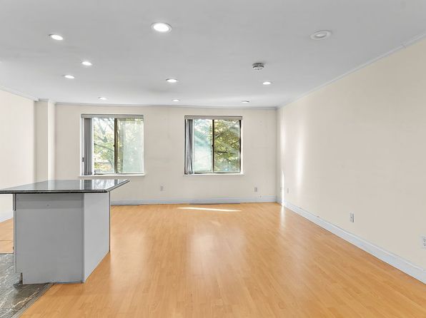 1 Ipswich Ave APT 225