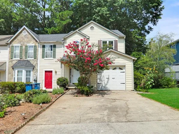 3005 Regal Park Ct, Duluth, GA 30096