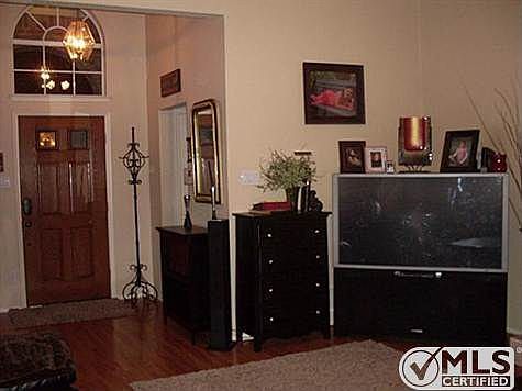 3rd image of 7437 Buckskin Ct