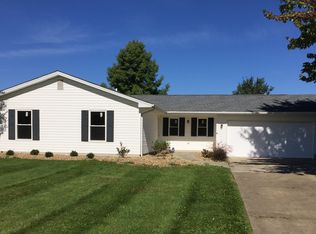 1342 Huntington Ct, Youngstown, OH