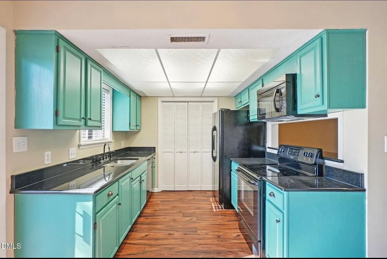 2 bed, 1425 sqft, $1,600 — Photo 3