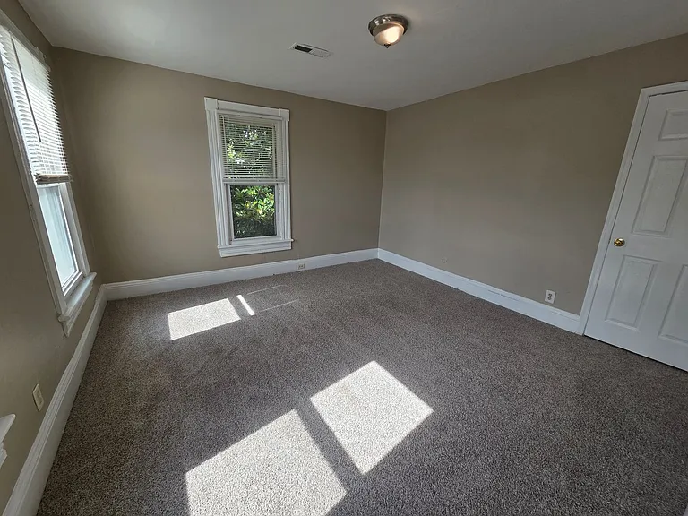 3408 Bainbridge Blvd — Photo 9