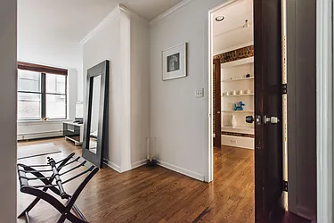 Sold by Harmonycity Corp.