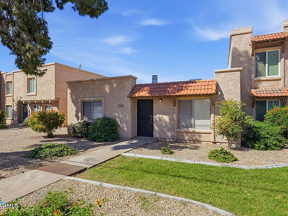 2nd image of 5902 N GRANITE REEF Road