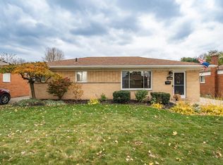 8258 Linda St, Warren, MI 48093