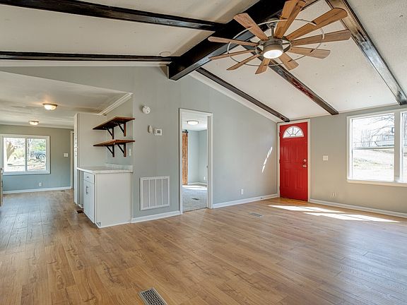 5th image of 2254 Bandy Rd