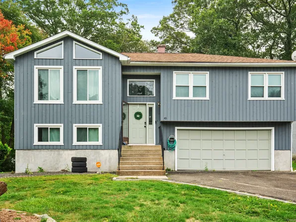 45 Rogerson Circle, Bridgeport, CT 06606