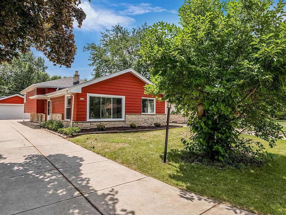 1st image of 9821 W Grantosa DRIVE