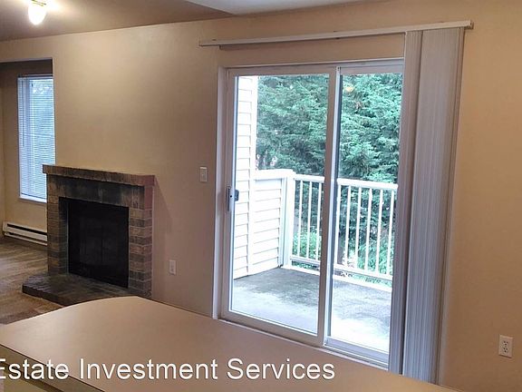5th image of 5905 93rd St SW APT 105