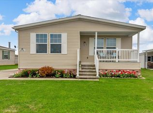 37112 Grindstone Trl, Lenox, MI 48048