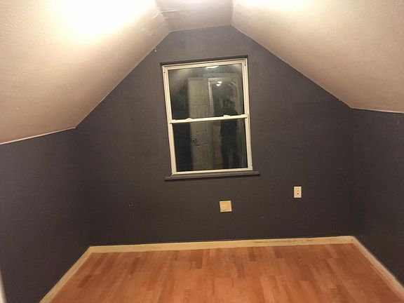 3rd image of 2526 N Clarkson St