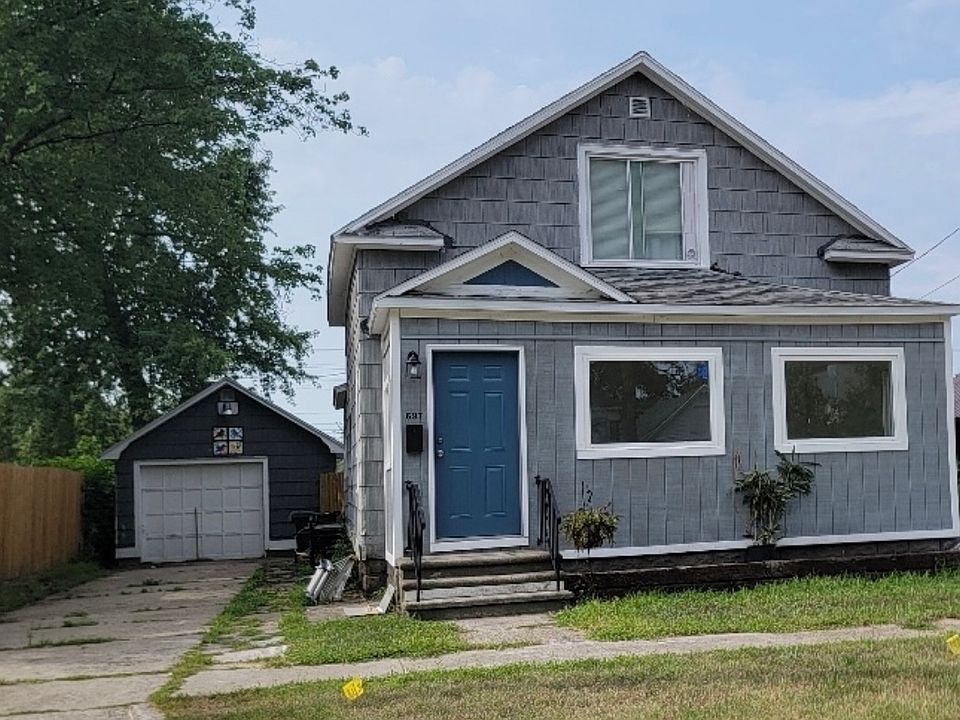 1st image of 697 W Larch Ave