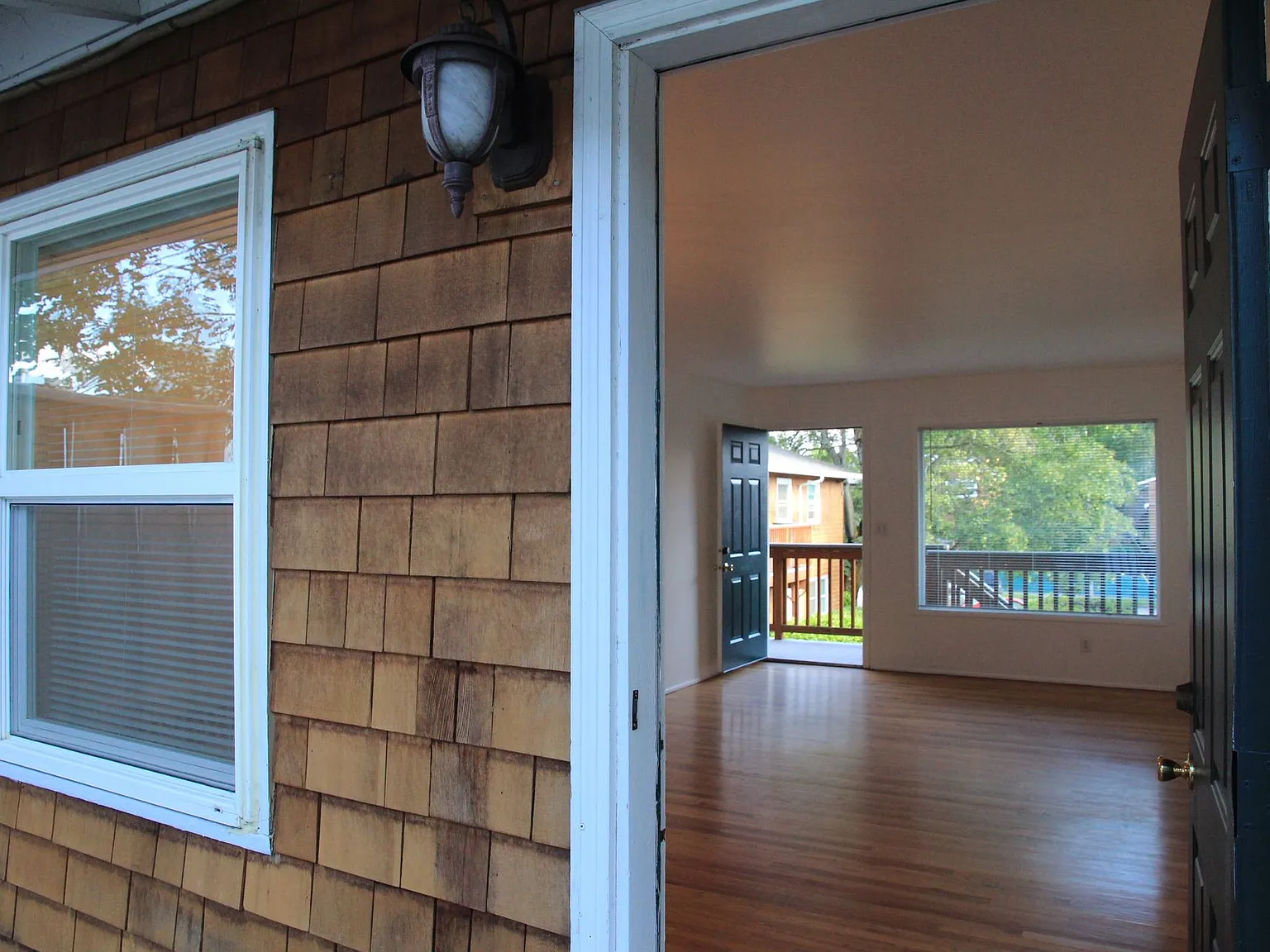 The Waverleigh Apartments — Photo 4