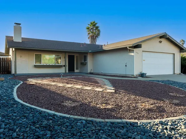 2063 N Nutmeg St, Escondido, CA 92026