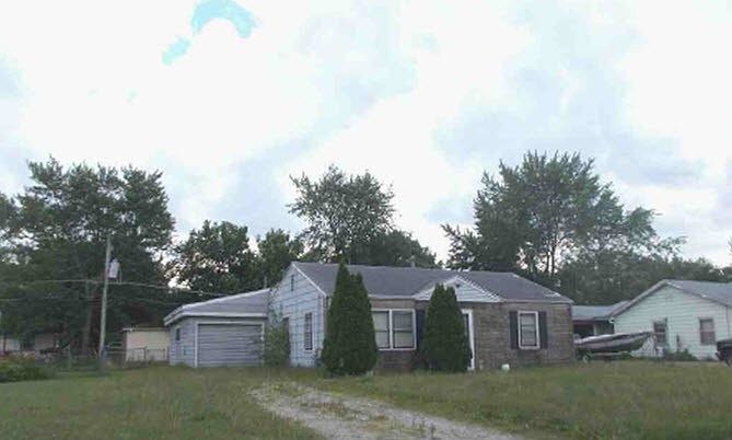 2nd image of 112 Luana Rd