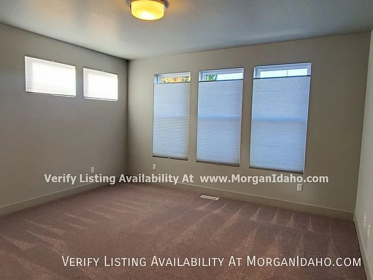 6518 N Fairborn Ave — Photo 11