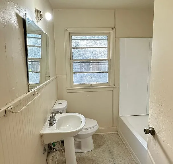 3717 Grammont St — Photo 8