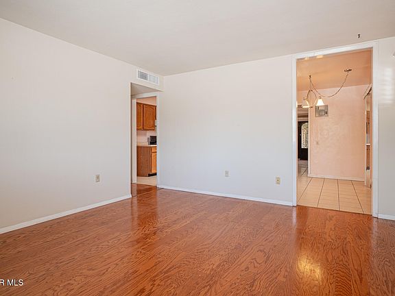 5th image of 5300 Flower Dr