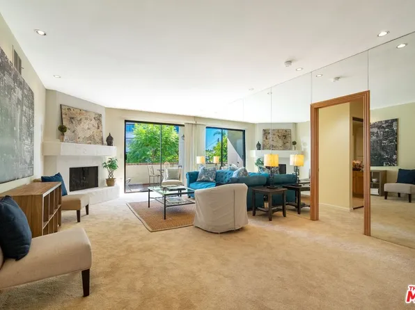 11755 Montana Ave APT 201, Los Angeles, CA 90049