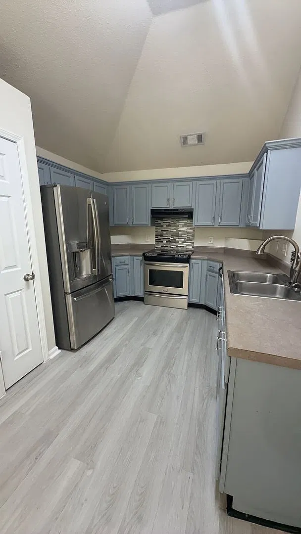 Horn Lake Hottie | 3 bedrooms 2 baths — Photo 3