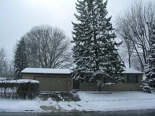 2nd image of 2827 Parlin Dr