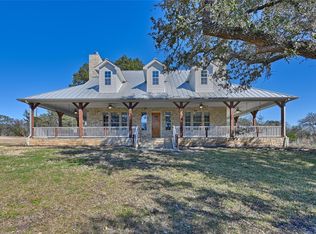 820 Candlelight Cir, Brenham, TX 77833