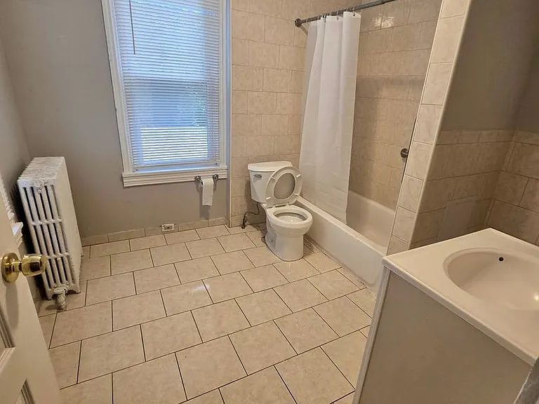 107 Mulberry St — Photo 11
