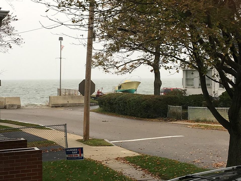 21 Chickatabot Rd Quincy MA Zillow