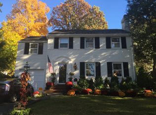 589 Ridgeland Ter, Englewood, NJ 07631