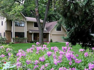 262 Ashley Rd, Hopkins, MN 55343