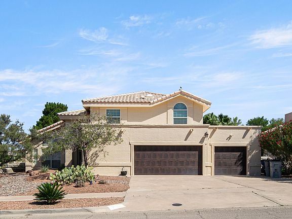 2nd image of 6301 Brisa Del Mar Dr