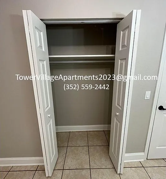 7423 SW 42nd Pl #1 — Photo 17