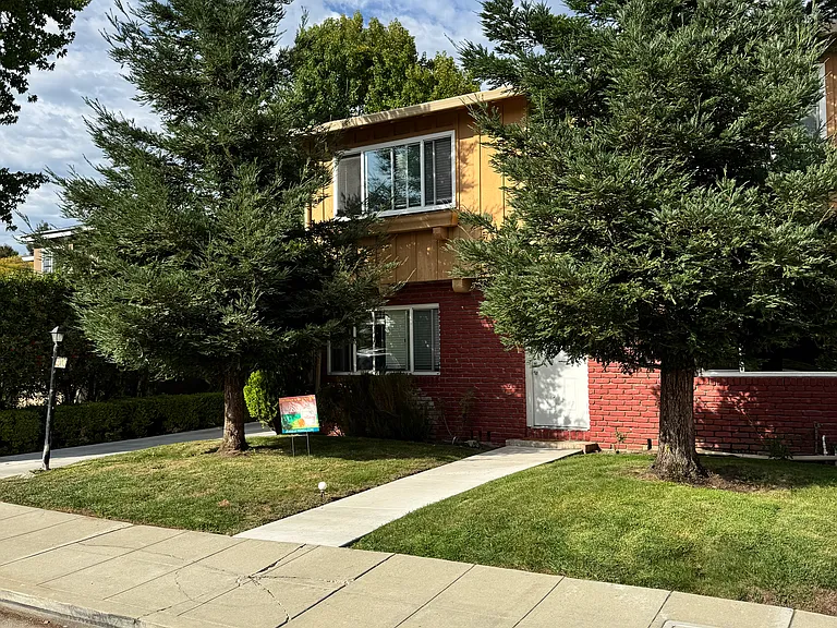 908 Arbor Rd #C — Photo 6